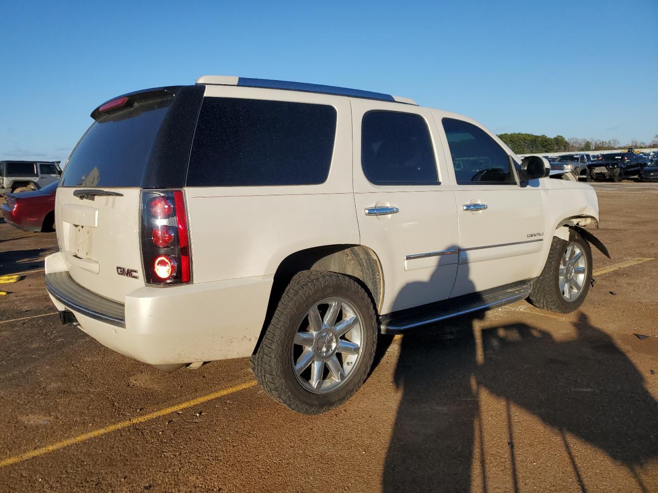 Изображение 3 2010 GMC YUKON DENALI 2010 с VIN 1GKUKEEF2AR289096