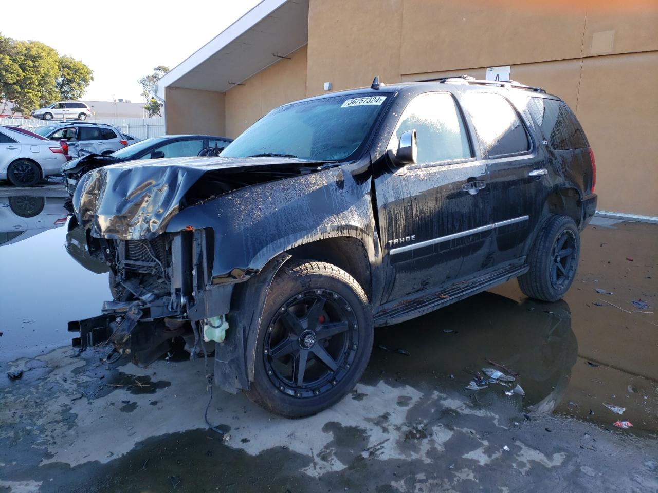 Image 1 of 2010 CHEVROLET TAHOE K1500 LTZ 2010 with VIN 1GNUKCE00AR233080