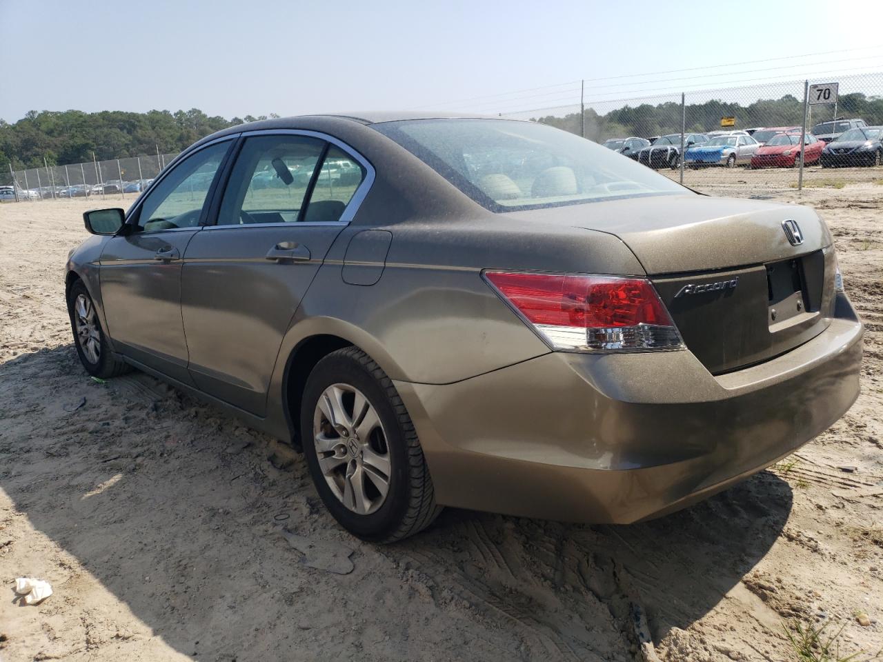 Obraz 2 z Honda Accord Lxp 2010 z VIN 1HGCP2F41AA005042