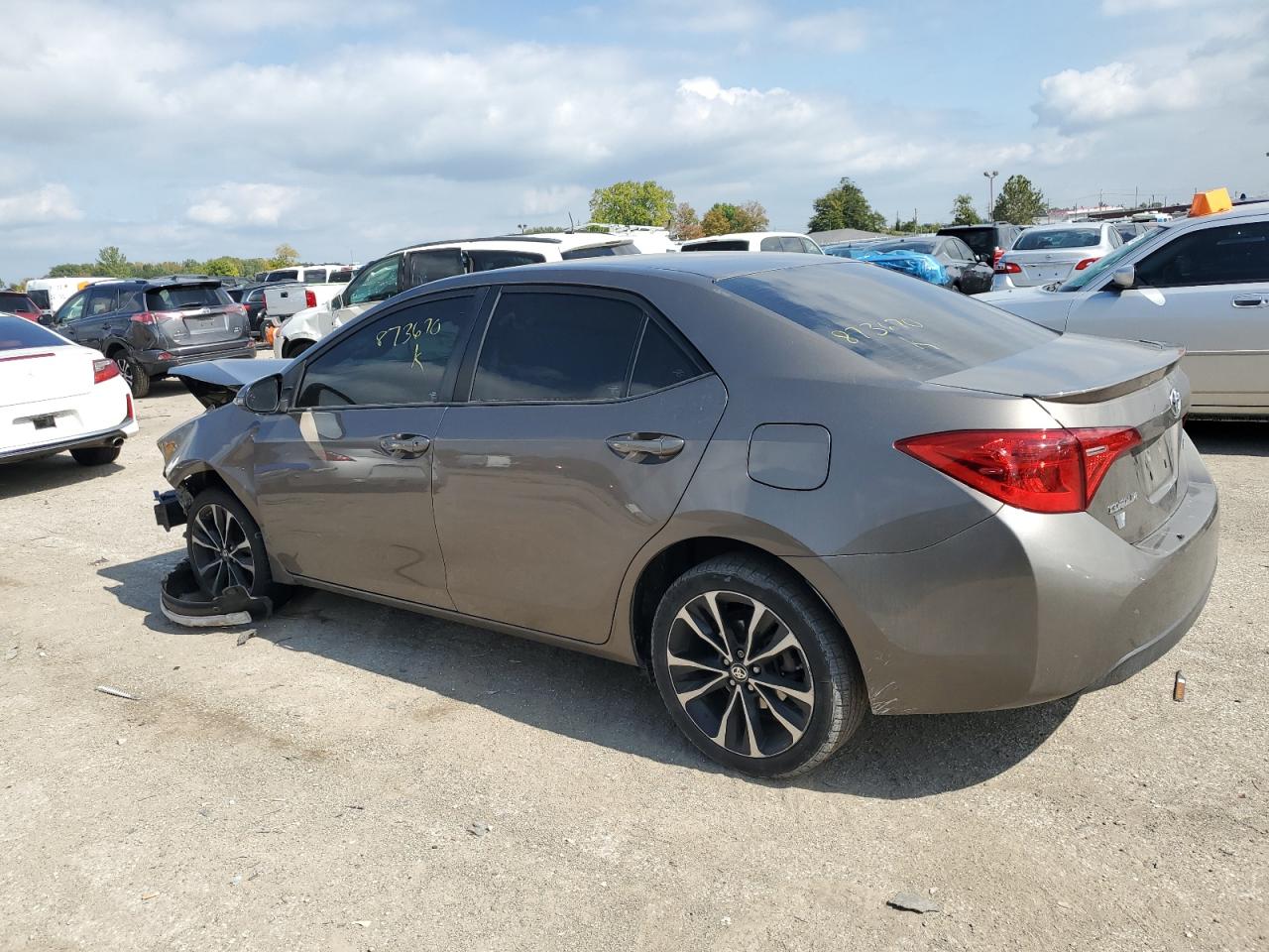 Obraz 2 z 2017 TOYOTA COROLLA L 2017 z VIN 2T1BURHE9HC873670