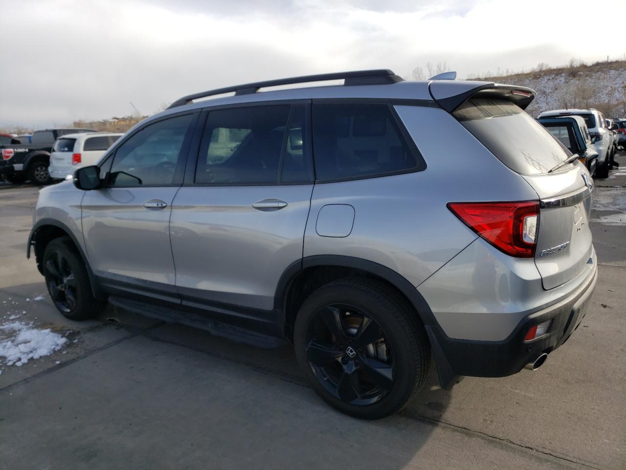 Obraz 2 z 2021 HONDA PASSPORT ELITE 2021 z VIN 5FNYF8H02MB008032
