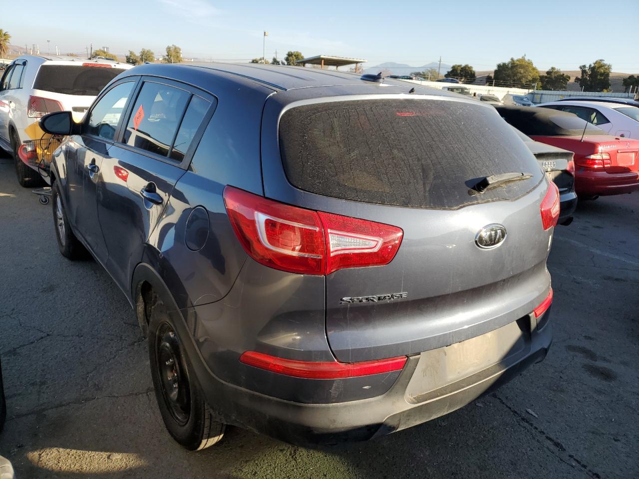 Image 2 of 2011 KIA SPORTAGE LX 2011 with VIN KNDPBCA27B7078036