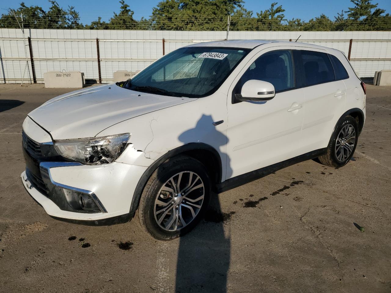 Obraz 2016 MITSUBISHI OUTLANDER SPORT ES 2016