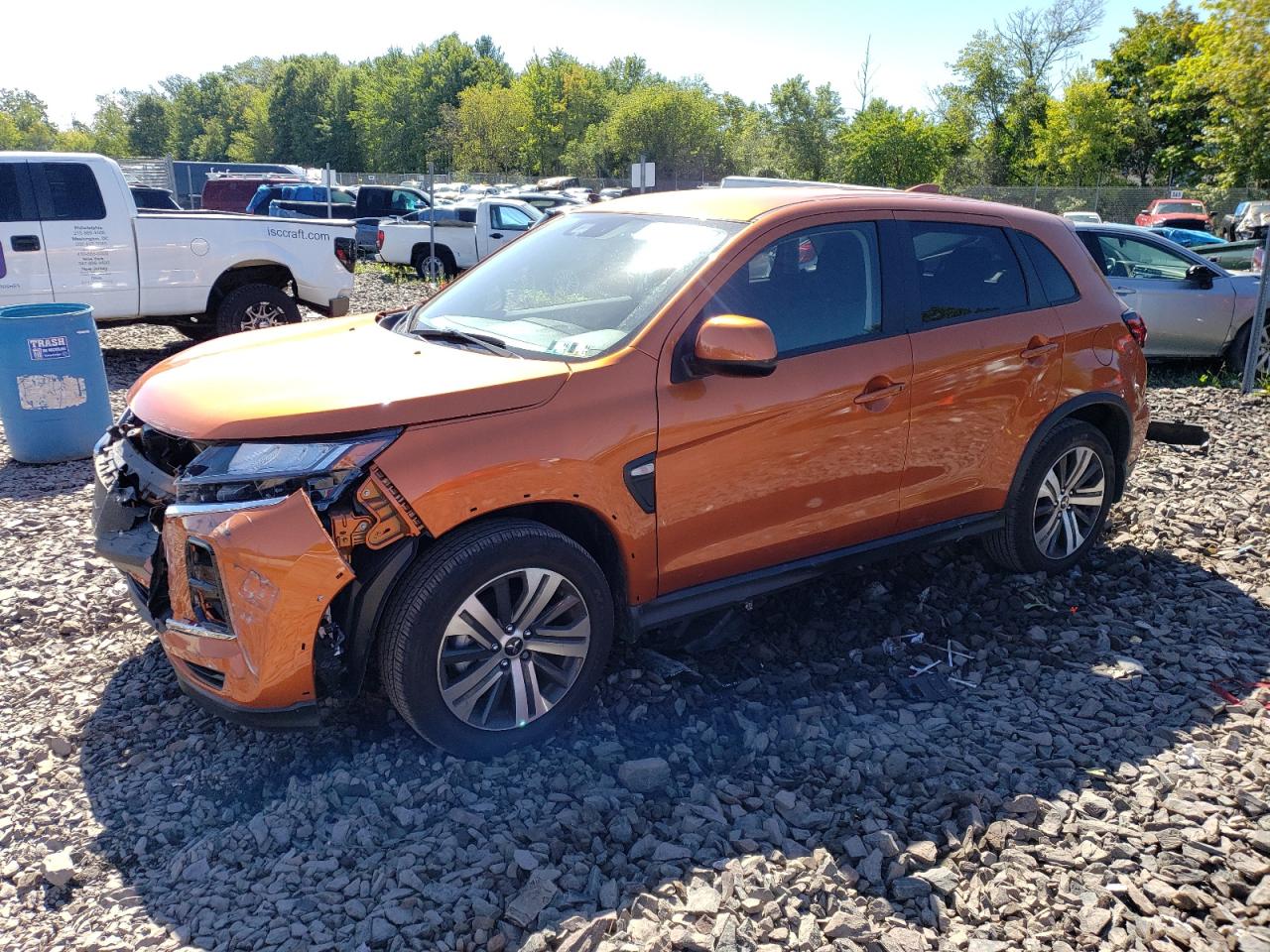 Obraz 1 z 2023 MITSUBISHI OUTLANDER SPORT S/SE 2023 z VIN JA4ARUAU9PU000403
