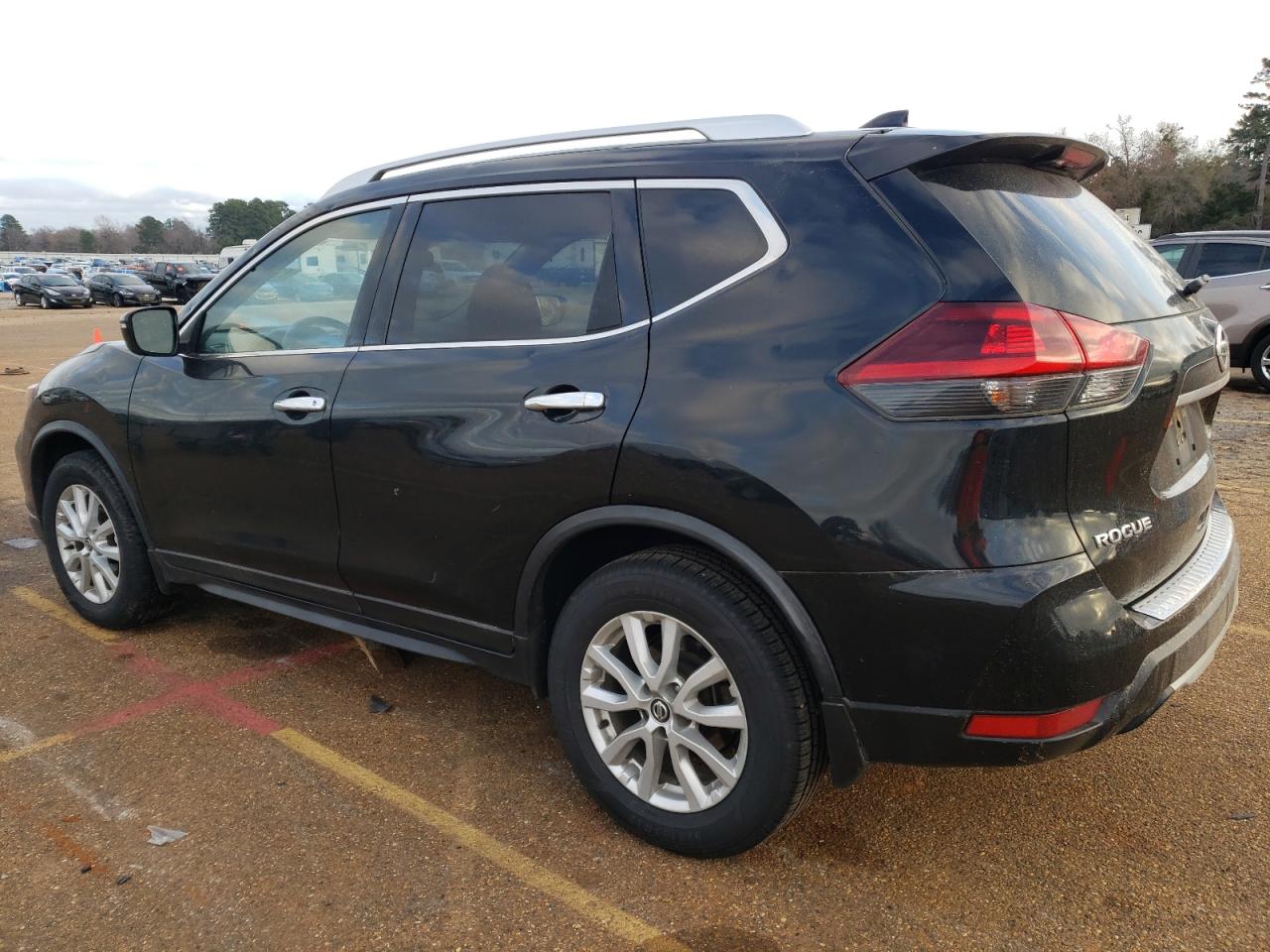 Obraz 2 z 2019 NISSAN ROGUE S 2019 z VIN JN8AT2MT1KW504265