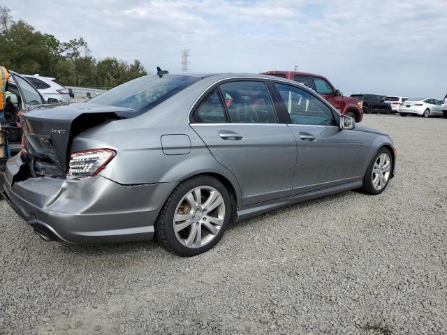 Image 3 of 2014 MERCEDES-BENZ C 300 4MATIC 2014 with VIN WDDGF8AB9EG228224