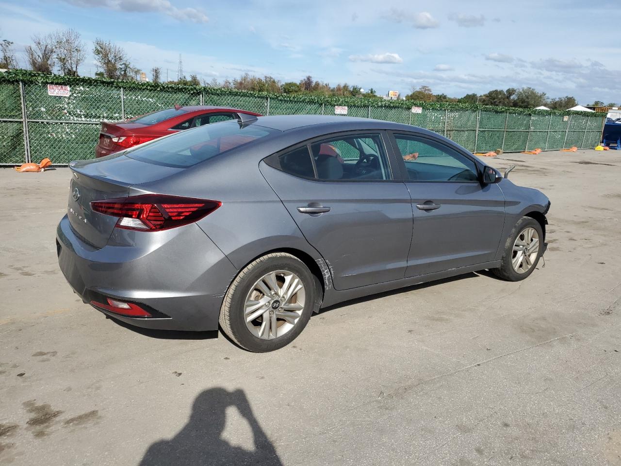 Image 3 of 2019 HYUNDAI ELANTRA SEL 2019 with VIN 5NPD84LF3KH458963