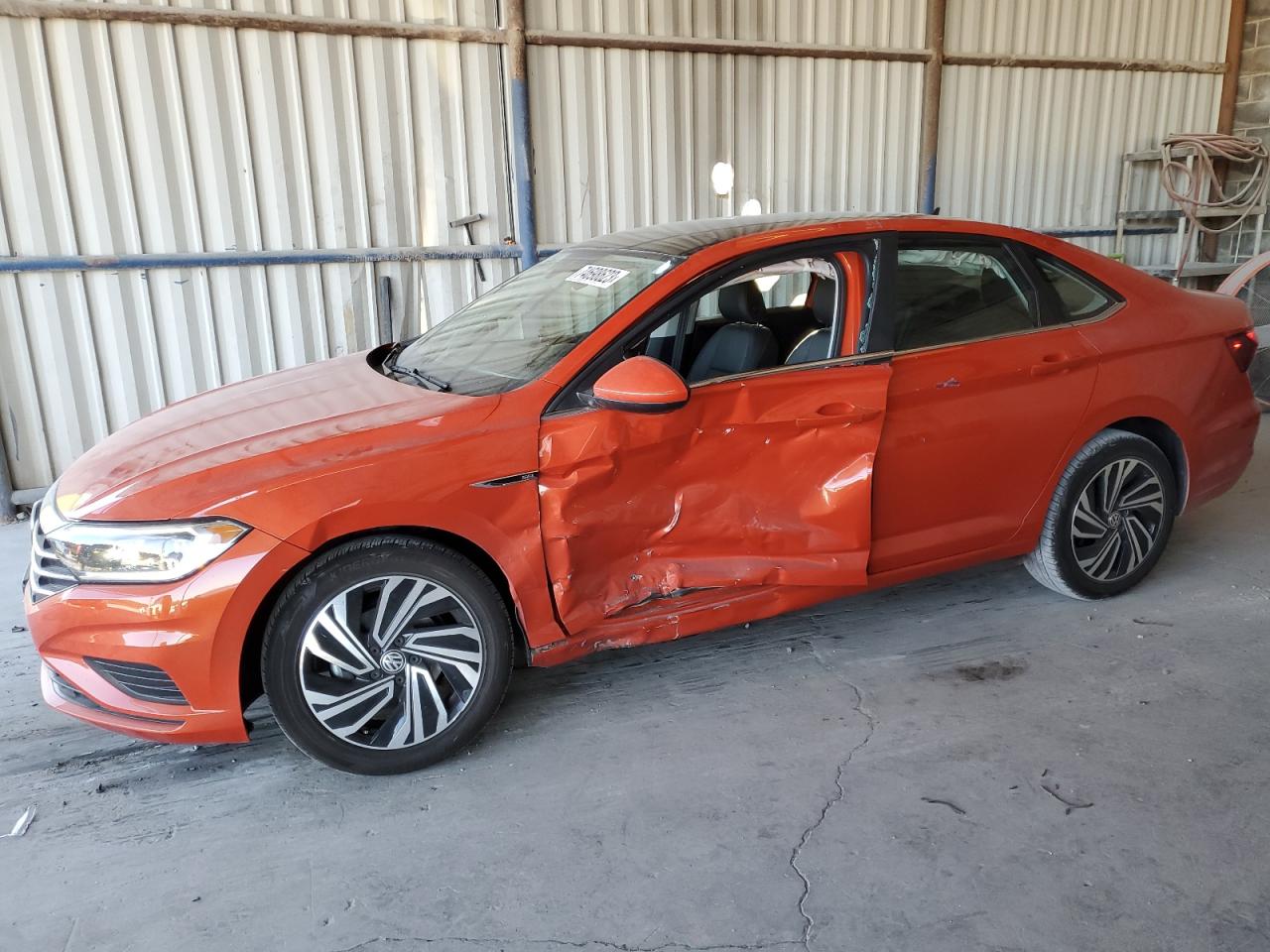 Image 1 of 2020 VOLKSWAGEN JETTA SEL 2020 with VIN 3VWEB7BU2LM019902