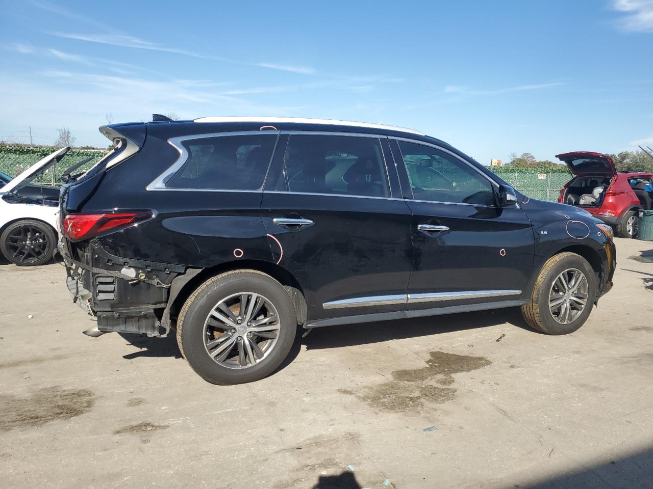 Obraz 3 z 2017 INFINITI QX60  2017 z VIN 5N1DL0MM5HC520903