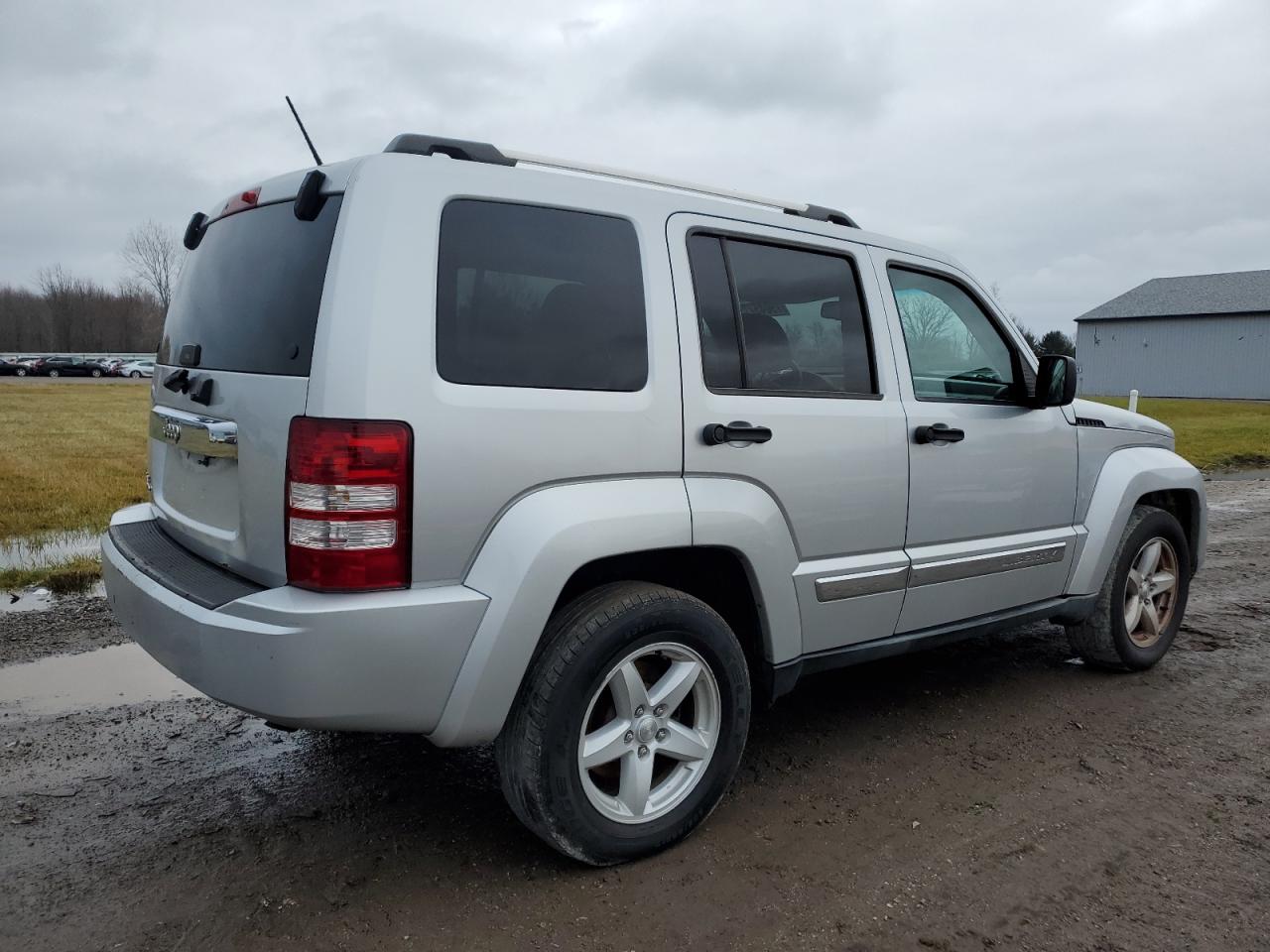 Image 3 of 2012 JEEP LIBERTY LIMITED 2012 with VIN 1C4PJMCK8CW118282