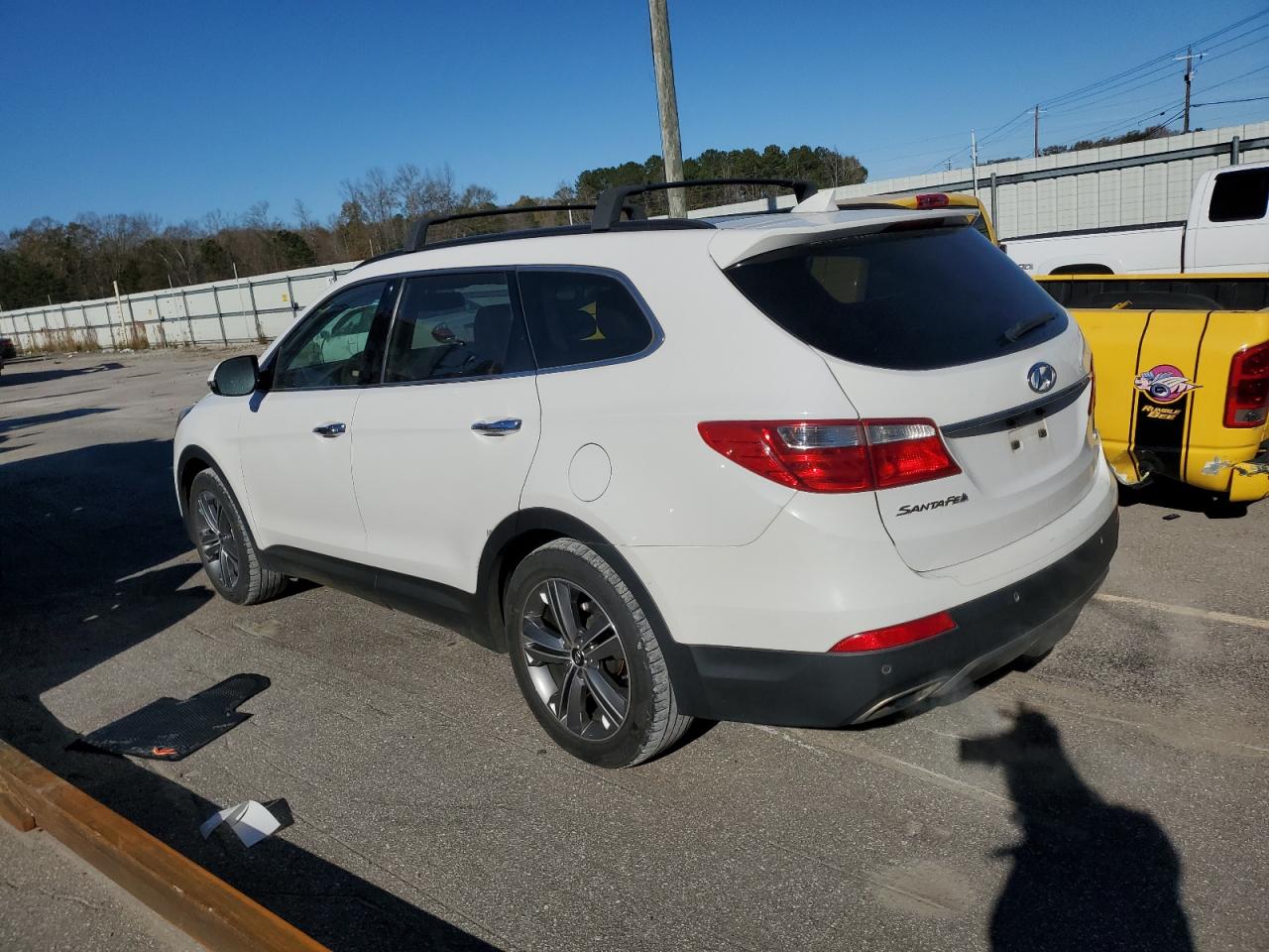 Image 2 of 2016 HYUNDAI SANTA FE SE ULTIMATE 2016 with VIN KM8SR4HF0GU130857