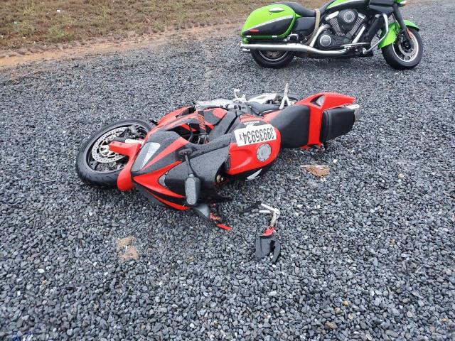 Obraz 2 z 2007 HONDA CBR1000 RR 2007 z VIN JH2SC57057M307368