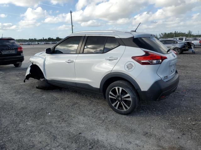 Image 2 of 2018 NISSAN KICKS S 2018 with VIN 3N1CP5CU1JL530330