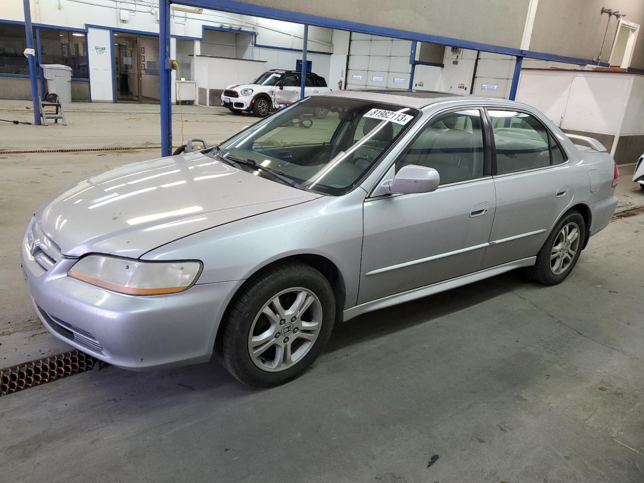 Obraz 1 z 2002 HONDA ACCORD EX 2002 z VIN 1HGCG16522A078408