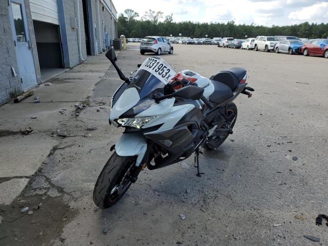 Obraz 2 z 2023 KAWASAKI EX650 R 2023 z VIN ML5EXER13PDA95535