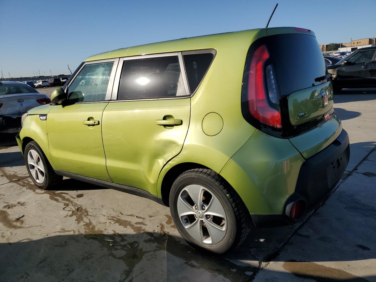 Image 2 of 2015 KIA SOUL  2015 with VIN KNDJN2A26F7810136