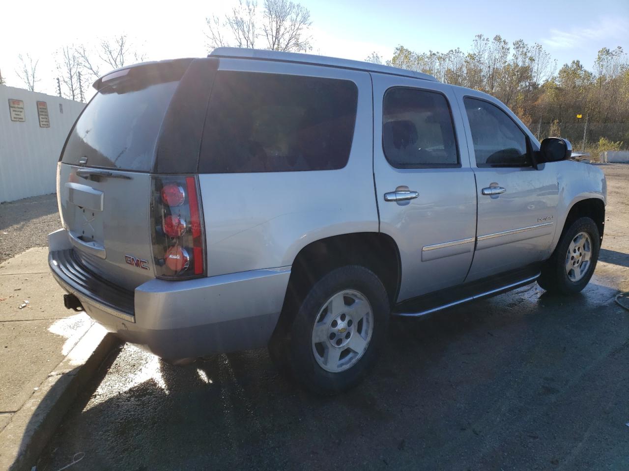 Изображение 3 2013 GMC YUKON DENALI 2013 с VIN 1GKS2EEF9DR119829