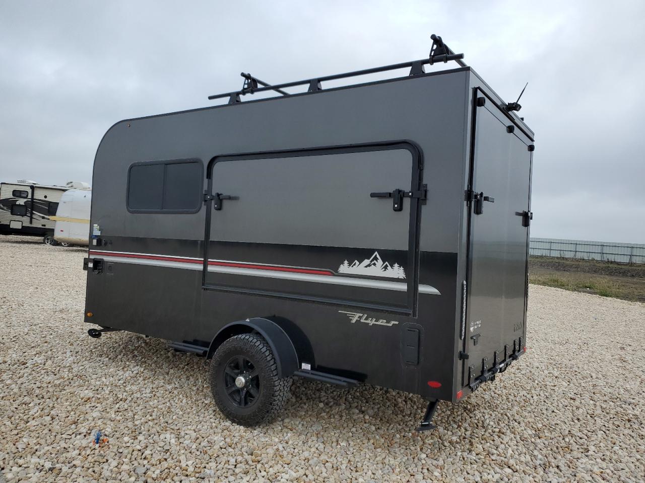 Image 3 of 2022 FLYE MOTORHOME 2022 with VIN 7H0TR1413NN009570