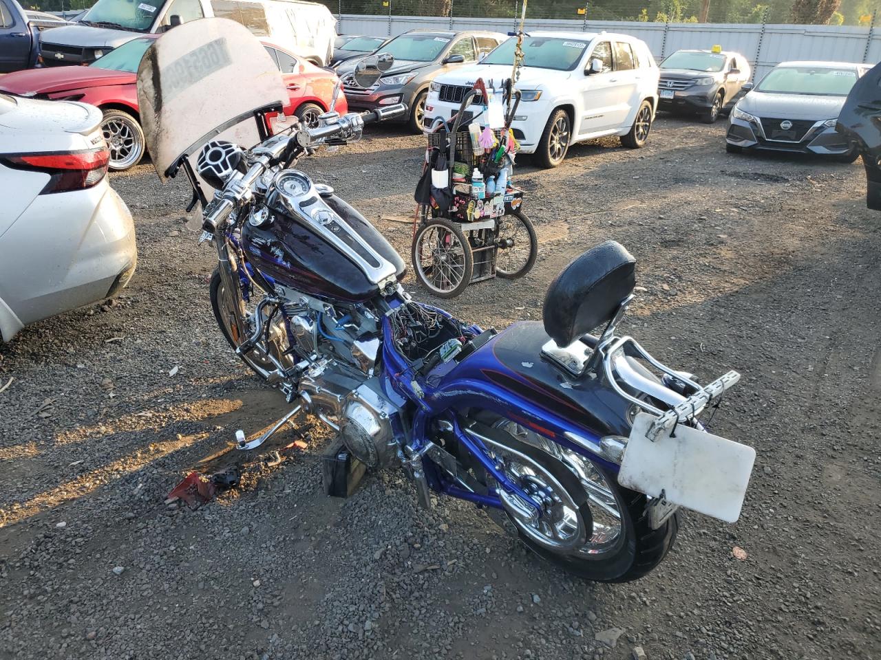 Image 3 of 2004 HARLEY-DAVIDSON FXSTDSE2  2004 with VIN 1HD1PHD114Y952531