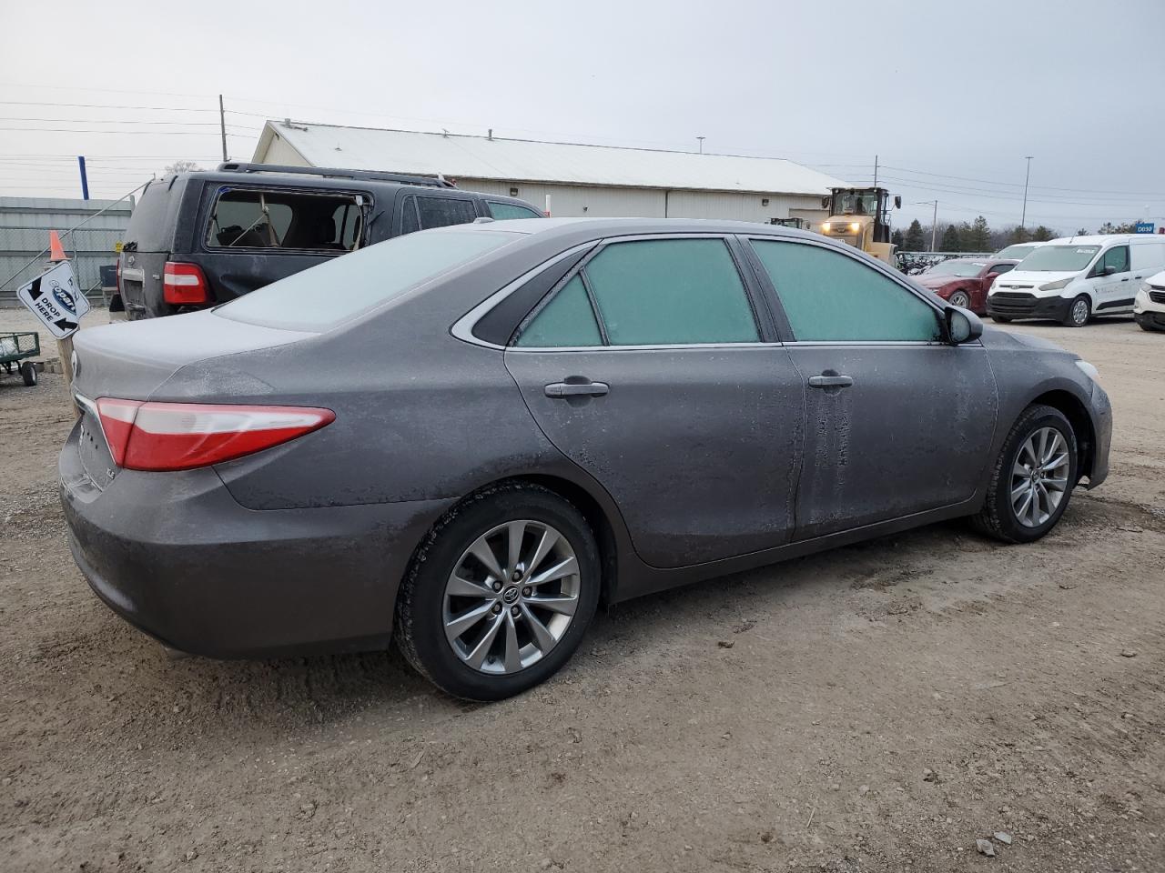 Obraz 3 z 2015 TOYOTA CAMRY LE 2015 z VIN 4T4BF1FK6FR510734