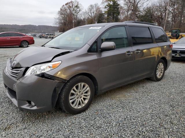 Obraz 2016 TOYOTA SIENNA XLE 2016
