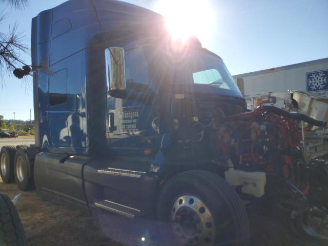 2023 INTERNATIONAL LT625  2023 image