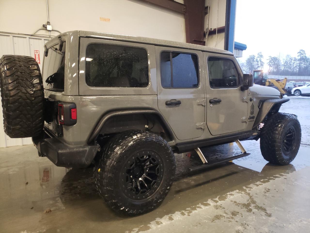 Obraz 3 z 2021 JEEP WRANGLER UNLIMITED SPORT 2021 z VIN 1C4HJXDM4MW622920