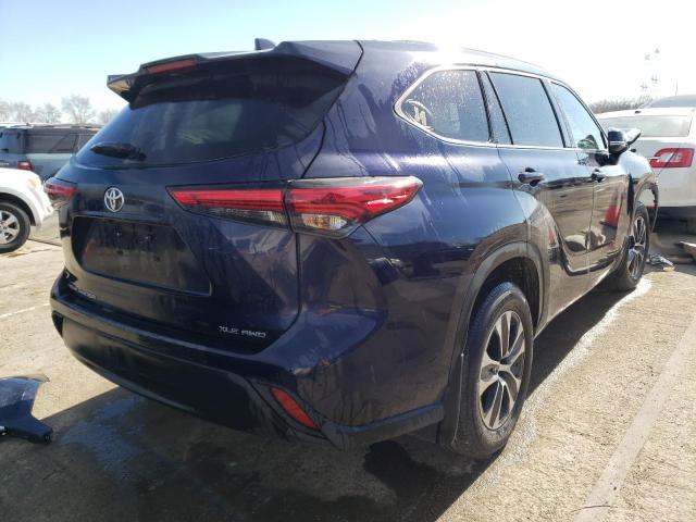 Image 3 of 2022 TOYOTA HIGHLANDER XLE 2022 with VIN 5TDGZRBH1NS579547