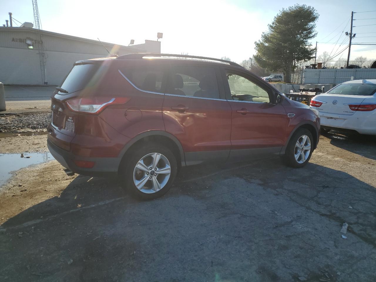 Изображение 3 2014 FORD ESCAPE SE 2014 с VIN 1FMCU9GX5EUC41105