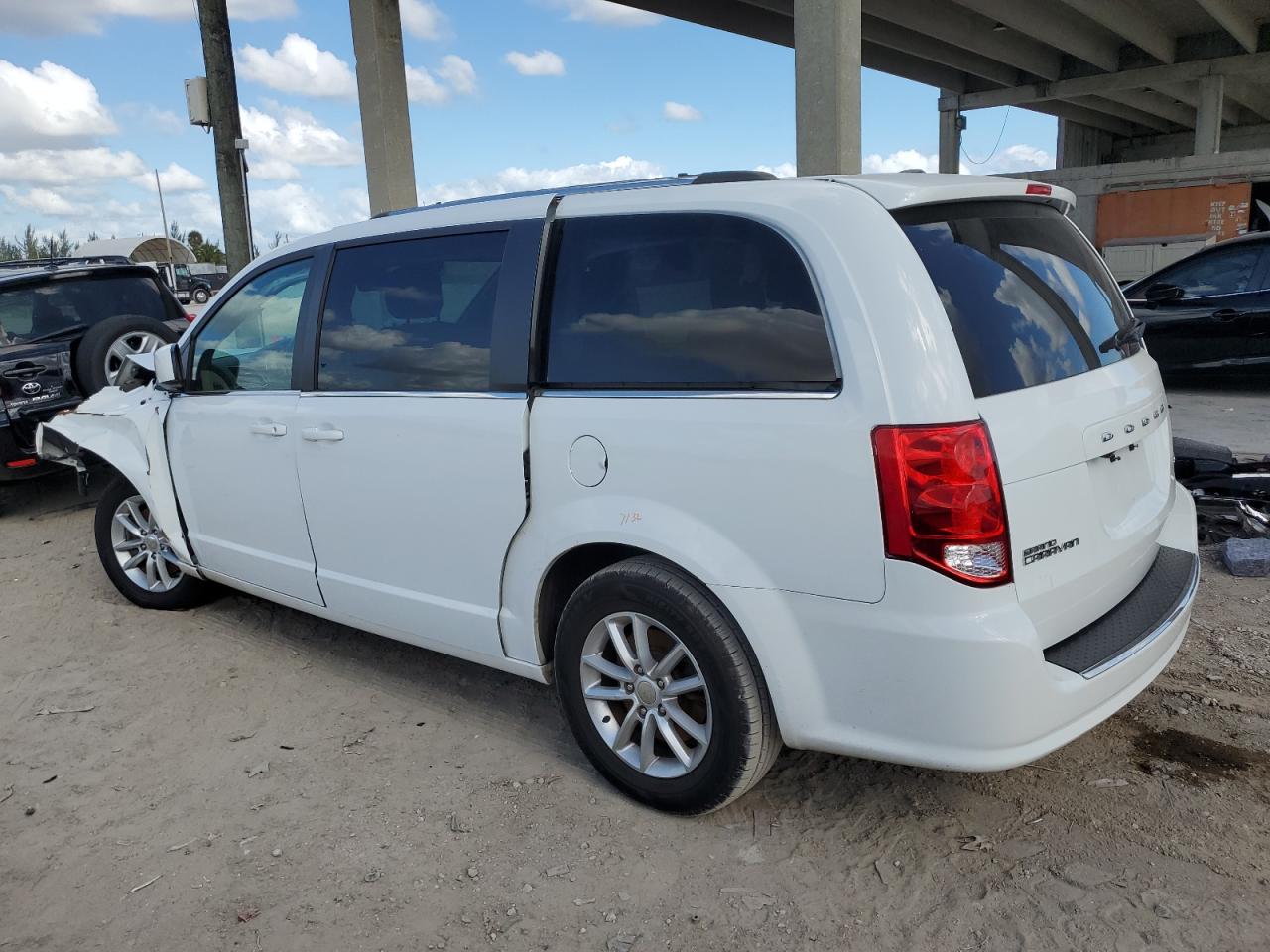Obraz 2 z 2020 DODGE GRAND CARAVAN SXT 2020 z VIN 2C4RDGCG8LR259052