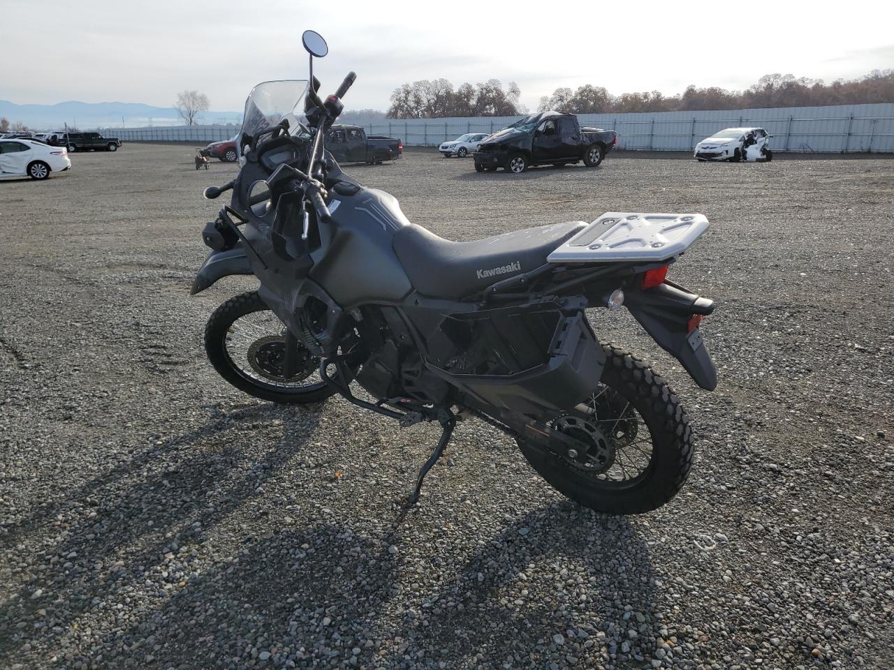 Image 3 of 2022 KAWASAKI KL650 L 2022 with VIN ML5KLEL19NDA06085