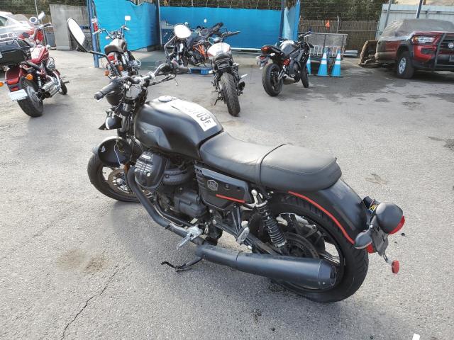 Obraz 3 z 2020 MOTO GUZZI V7 II STON 2020 z VIN ZGULDU009LM001036
