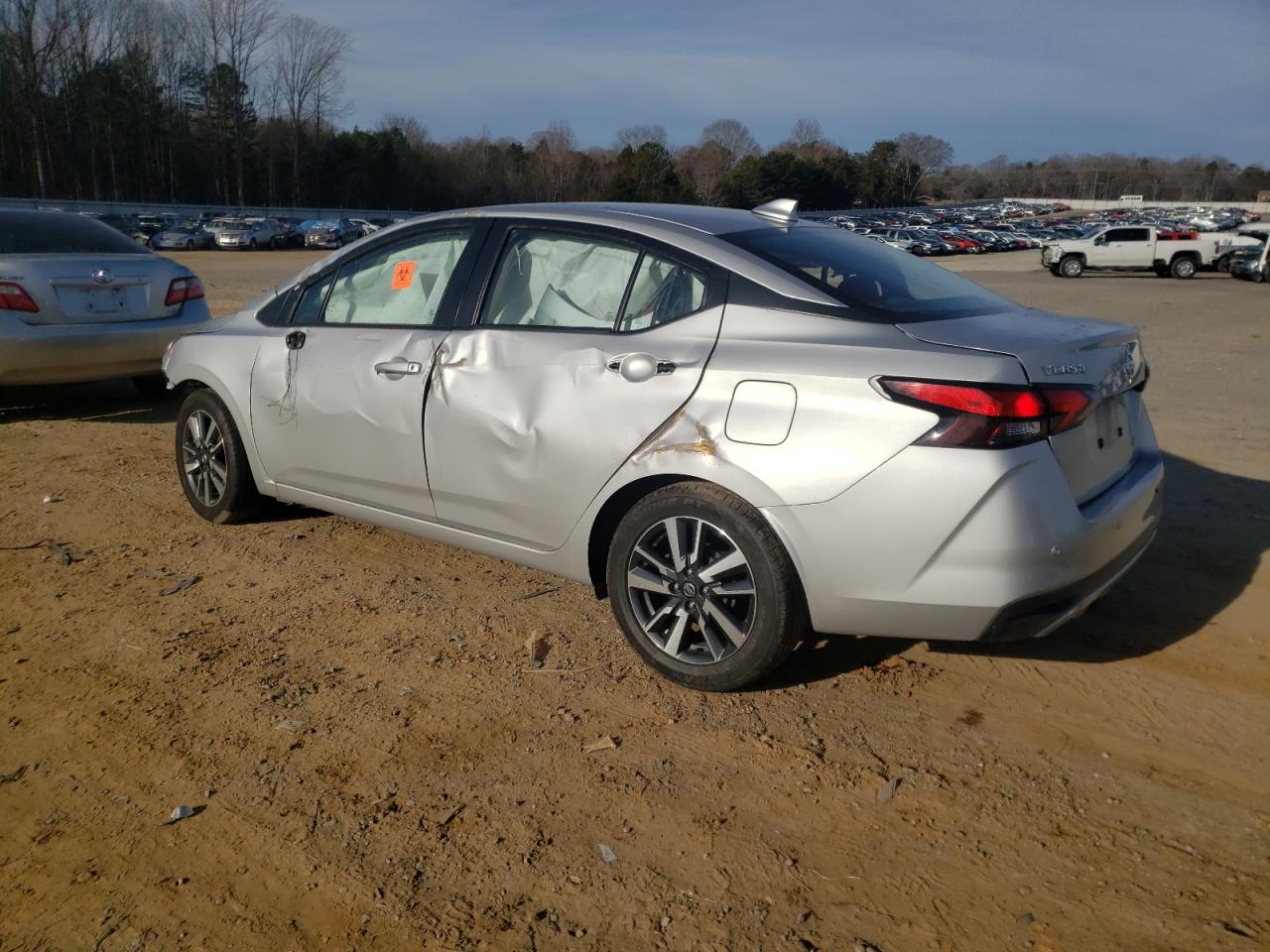 Image 2 of 2021 NISSAN VERSA SV 2021 with VIN 3N1CN8EV6ML846338