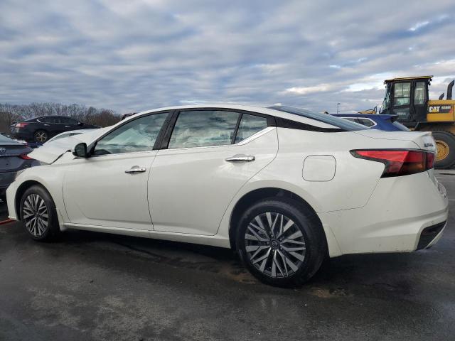 Изображение 2 2023 NISSAN ALTIMA SV 2023 с VIN 1N4BL4DW4PN394871