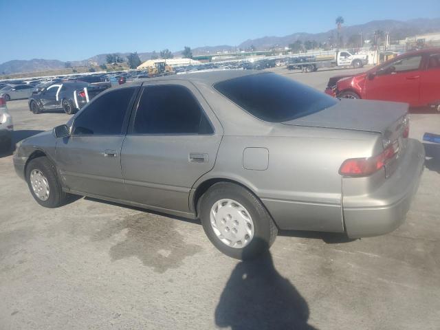 Изображение 2 1998 TOYOTA CAMRY LE 1998 с VIN JT2BG28K2W0185692