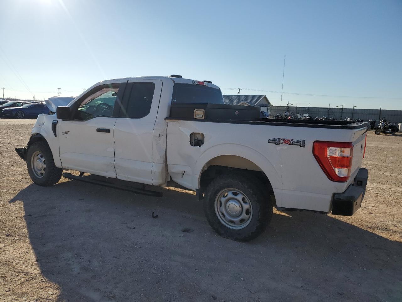 Изображение 2 2023 FORD F150 SUPER CAB 2023 с VIN 1FTFX1E53PKD18743