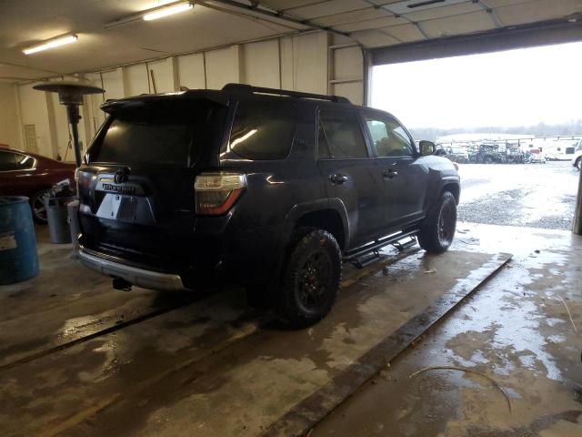 Obraz 3 z 2023 TOYOTA 4RUNNER SE 2023 z VIN JTEPU5JR4P6091600
