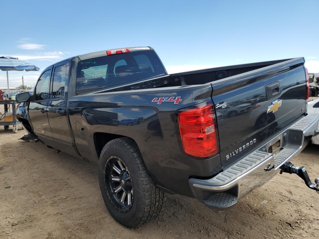 Image 2 of 2017 CHEVROLET SILVERADO K1500 LT 2017 with VIN 1GCVKREC2HZ390906