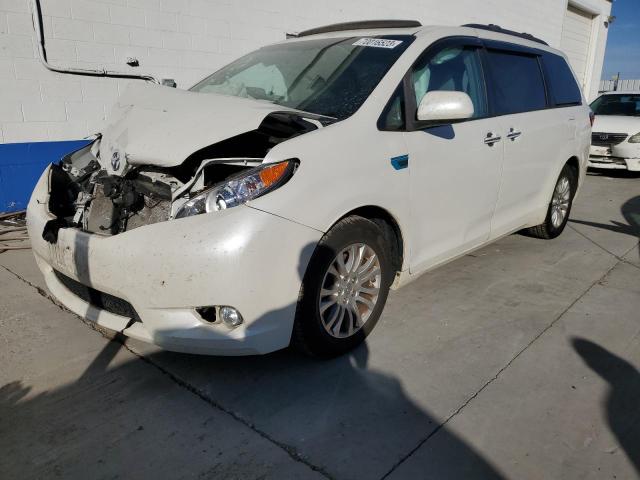 Изображение 2015 TOYOTA SIENNA XLE 2015