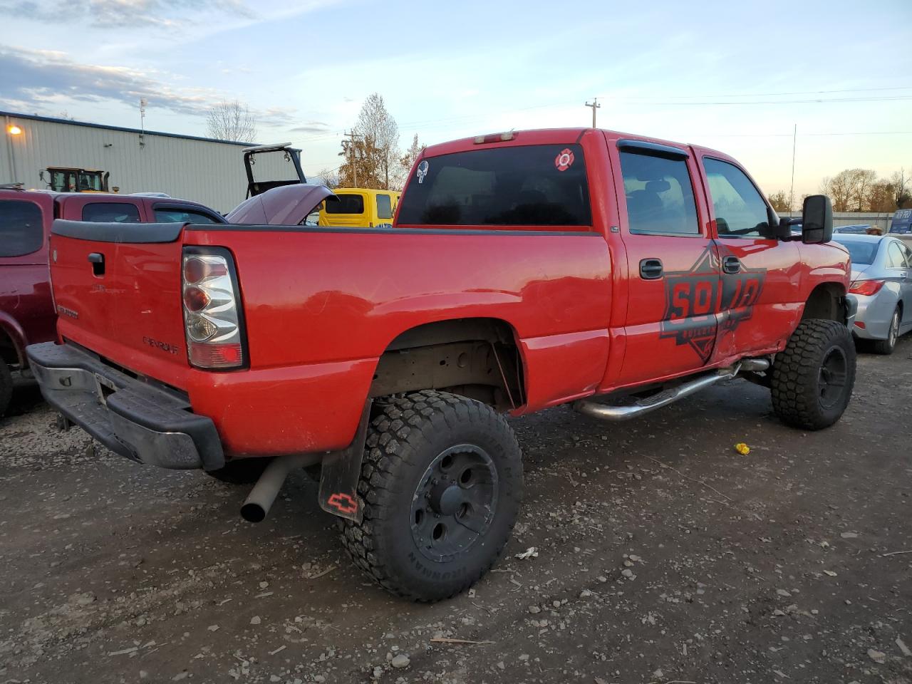 Image 3 of 2005 CHEVROLET SILVERADO K2500 HEAVY DUTY 2005 with VIN 1GCHK232X5F916601
