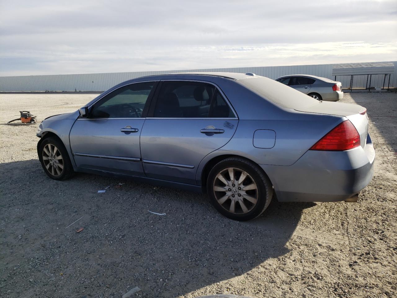 Image 2 of 2007 HONDA ACCORD EX 2007 with VIN 1HGCM66877A003193