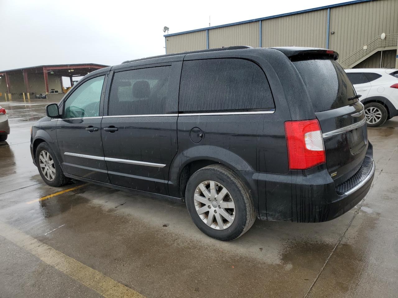 Obraz 2 z 2014 CHRYSLER TOWN & COUNTRY TOURING 2014 z VIN 2C4RC1BG3ER160885