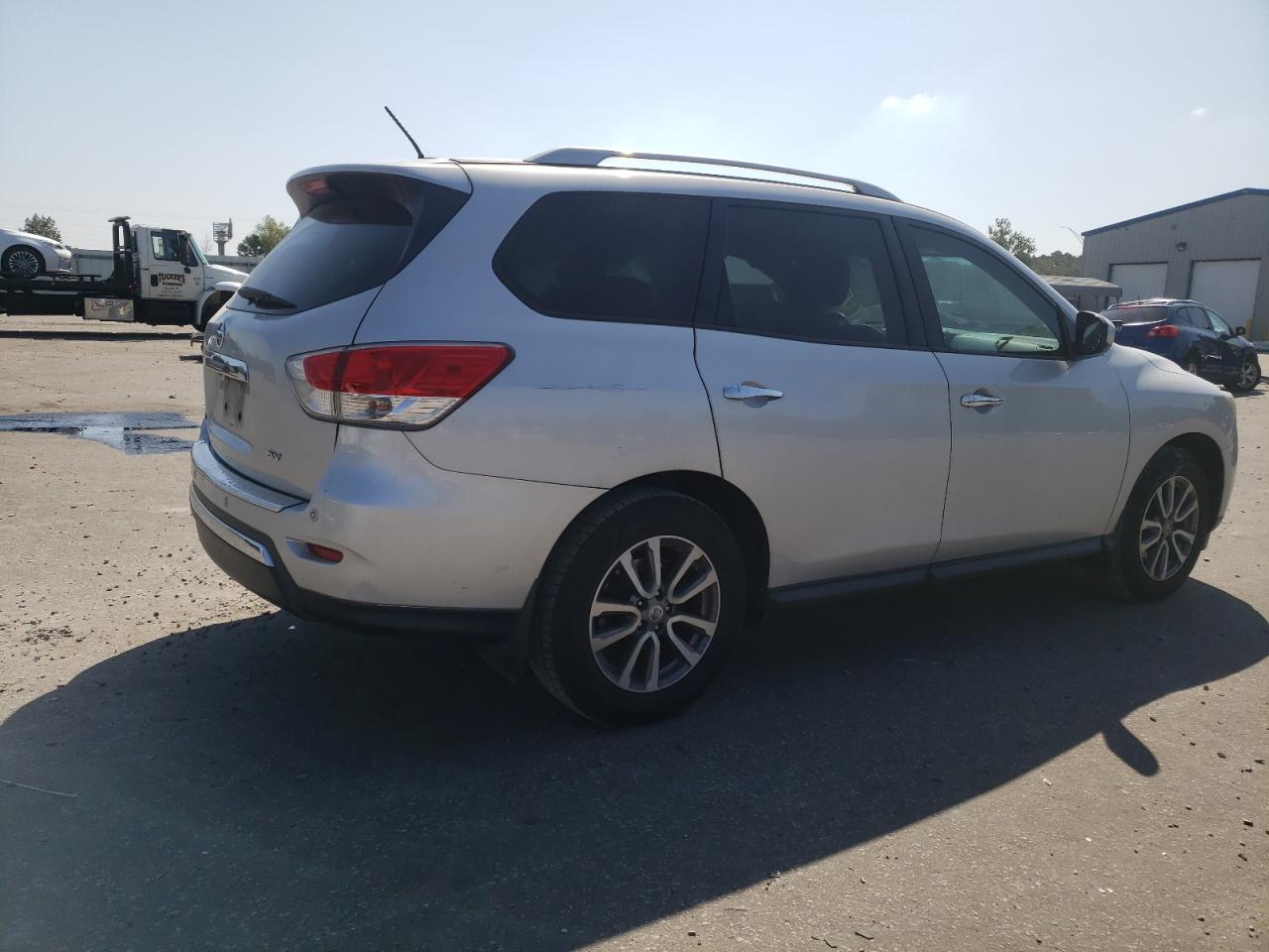 Obraz 3 z 2015 NISSAN PATHFINDER S 2015 z VIN 5N1AR2MN2FC711228