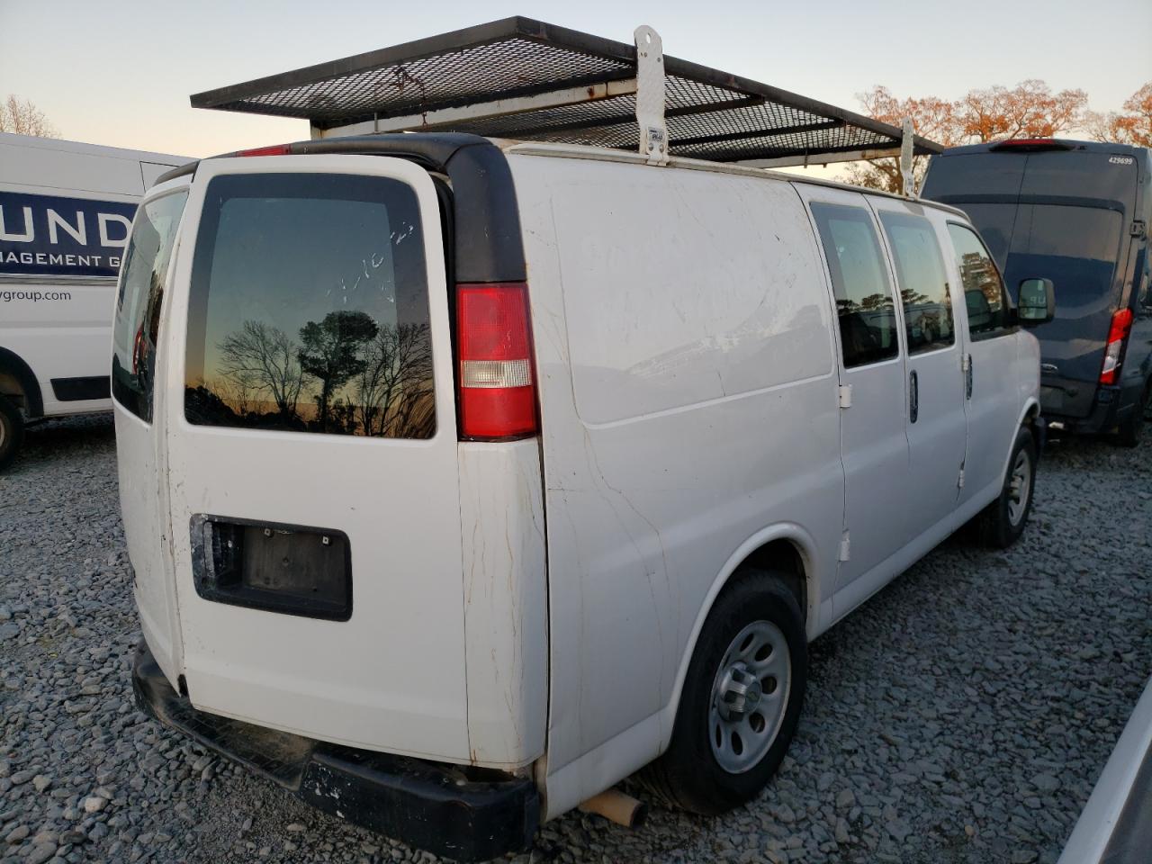 Image 3 of 2014 CHEVROLET EXPRESS G1500  2014 with VIN 1GCSGAFX2E1110953