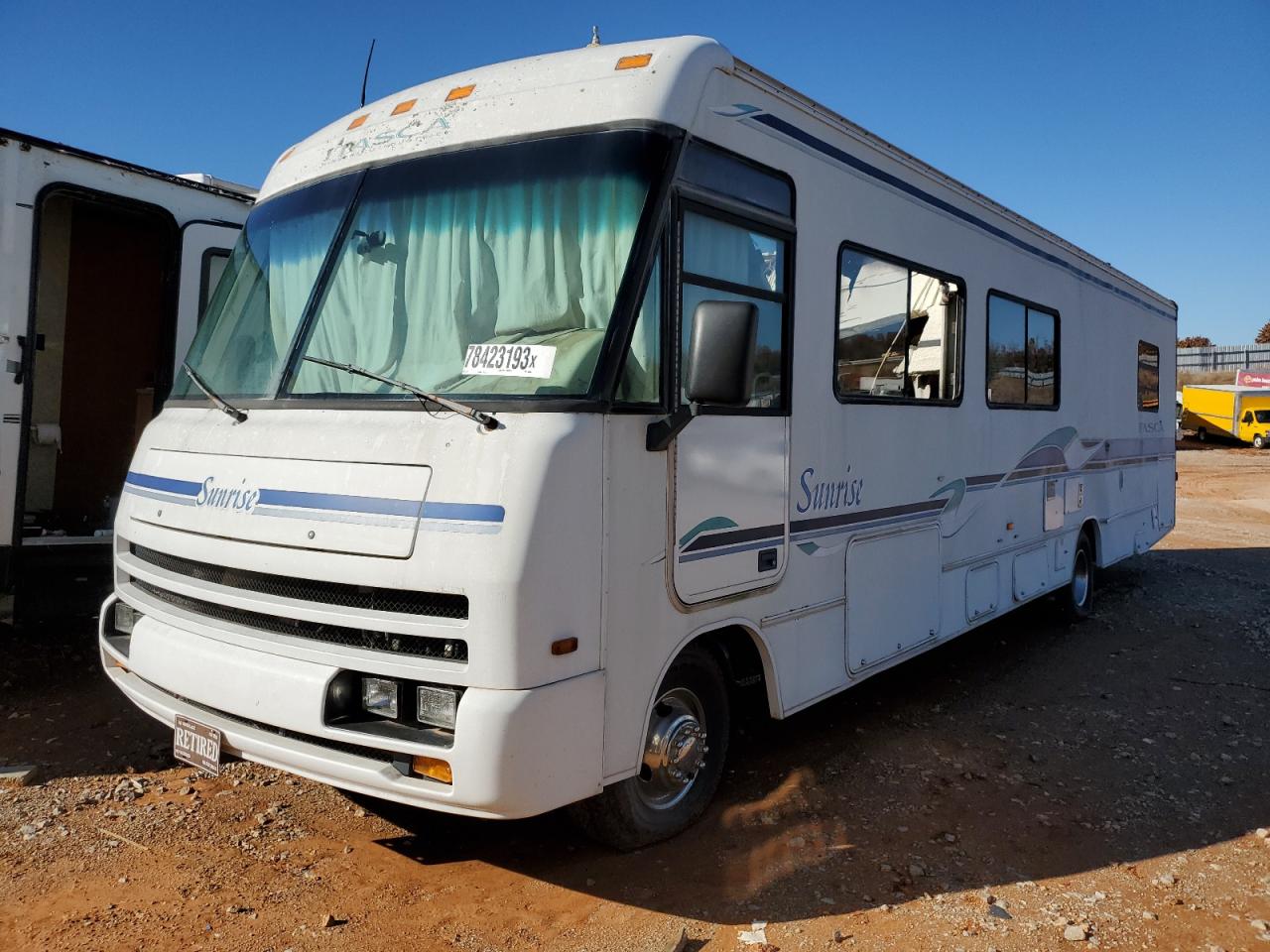 Obraz 2 z 1996 FORD F530 SUPER DUTY 1996 z VIN 3FCMF53G2TJA04561