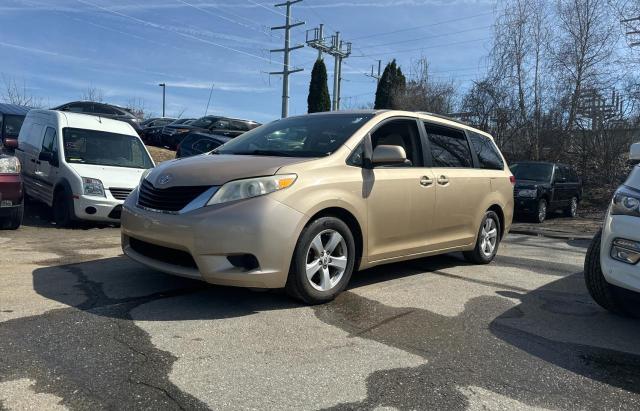 Изображение 2 2012 TOYOTA SIENNA LE 2012 с VIN 5TDKK3DC9CS233451