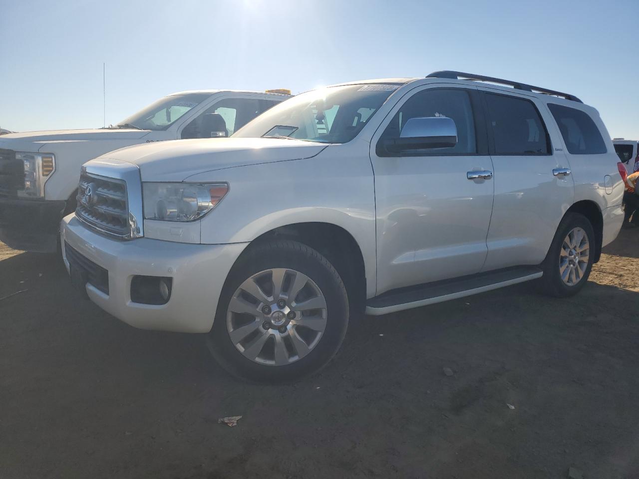 Image 1 of 2015 TOYOTA SEQUOIA PLATINUM 2015 with VIN 5TDDW5G13FS117315
