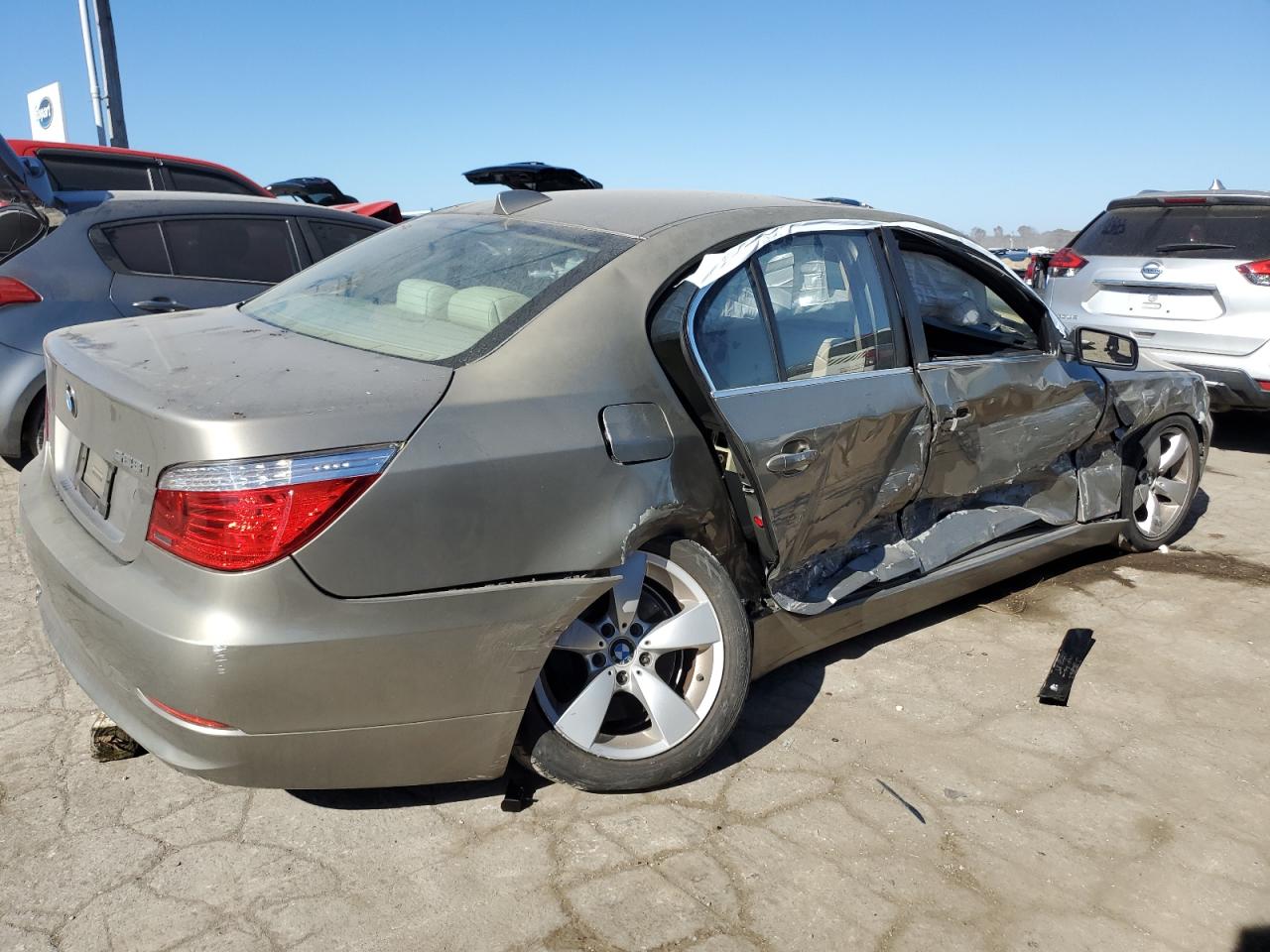 Image 3 of 2008 BMW 528 I 2008 with VIN WBANU53548CT07967