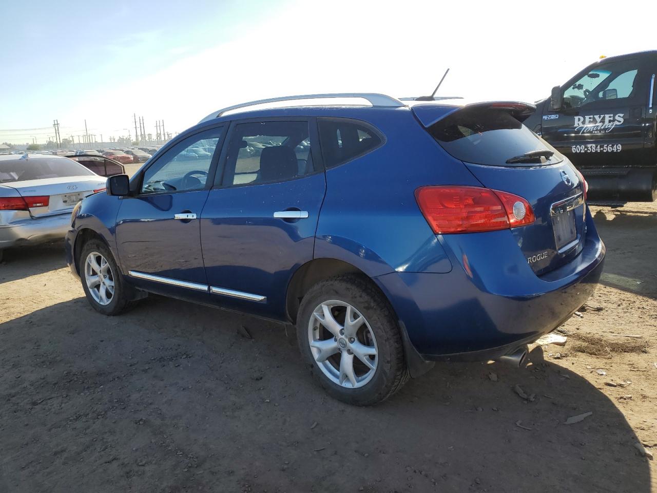 Obraz 2 z 2011 NISSAN ROGUE S 2011 z VIN JN8AS5MT6BW169315
