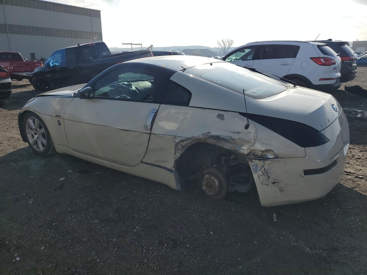 Изображение 2 2004 NISSAN 350Z COUPE 2004 с VIN JN1AZ34D04T162890